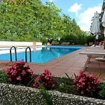 Aurelia Antica Terrace Apt Free Pool And Parking